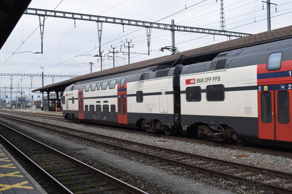 4298-0046-231216.jpg - SBB-CFF RABe 511.018 / Pfäffikon SZ 23.12.2016
