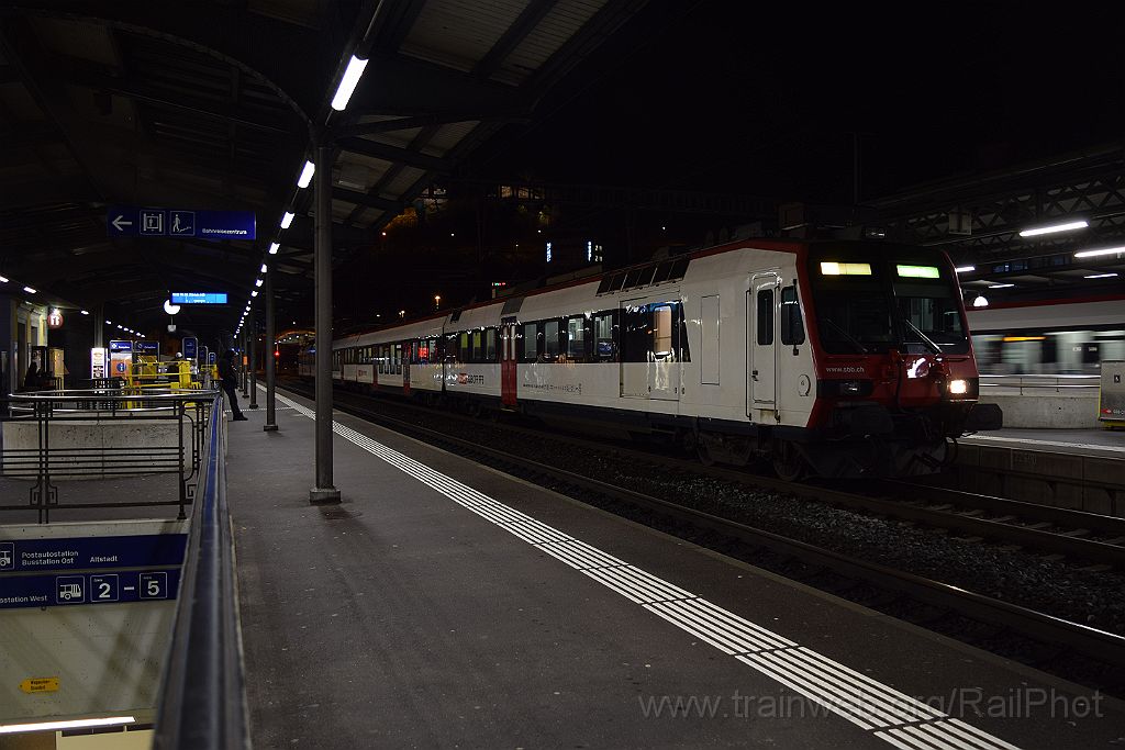 4302-0050-241216.jpg - SBB-CFF RBDe 560.263-6 / Baden 24.12.2016