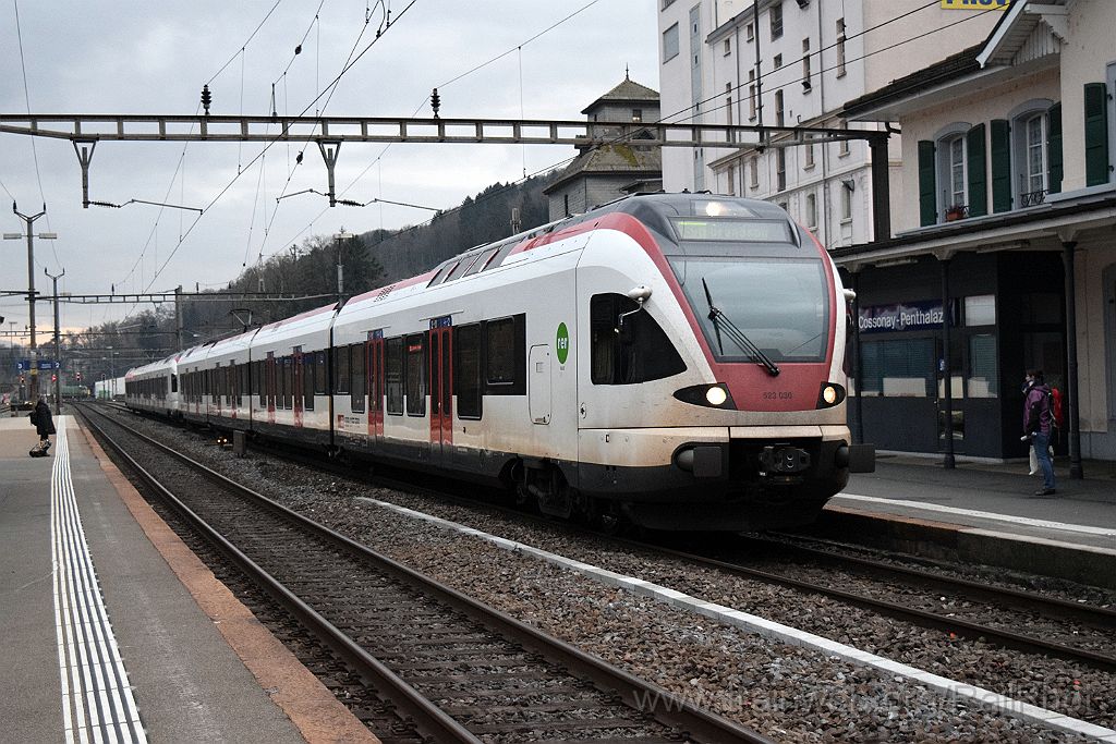 4313-0001-040117.jpg - SBB-CFF RABe 523.030 + RABe 523.060 / Cossonay-Penthalaz 4.1.2017
