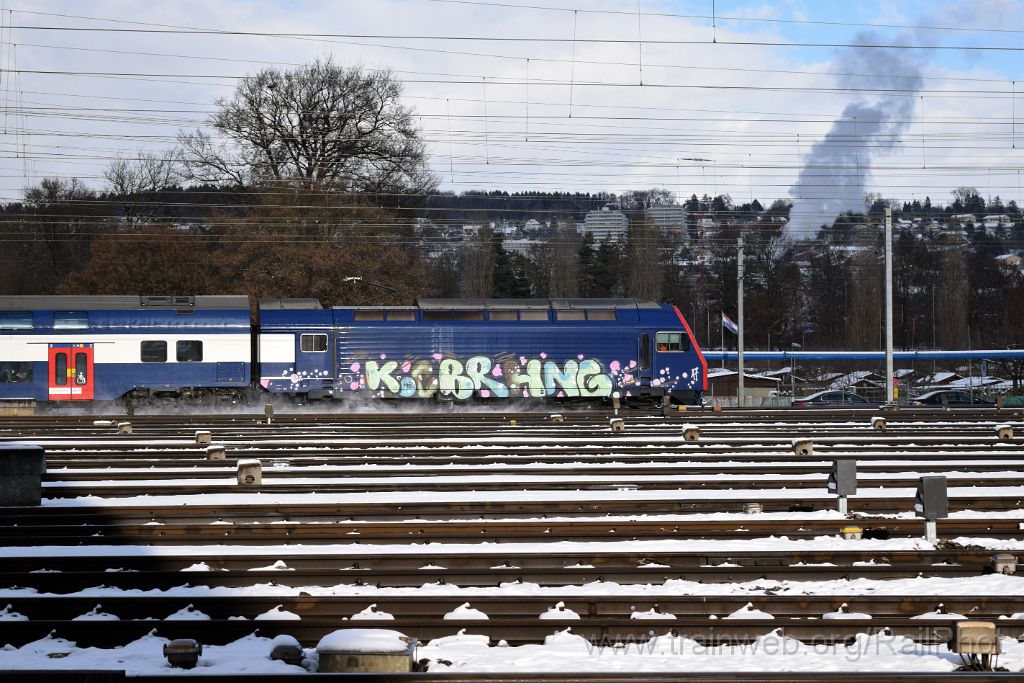 4318-0005-050117.jpg - SBB-CFF Re 450.033-6 "Thalheim" / Zürich-Mülligen 5.1.2017