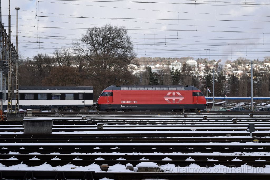 4319-0043-050117.jpg - SBB-CFF Re 460.114-2 "Cirque Knie" / Zürich-Mülligen 5.1.2017