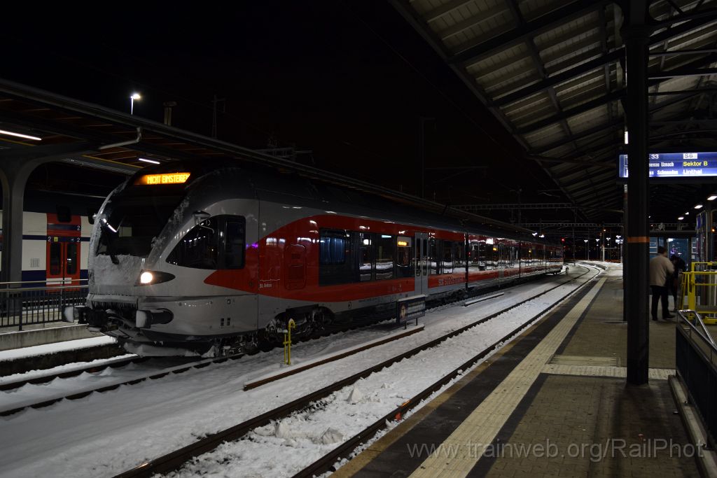4325-0012-050117.jpg - SOB RABe 526.059-1 "St.Anton" / Rapperswil 5.1.2017
