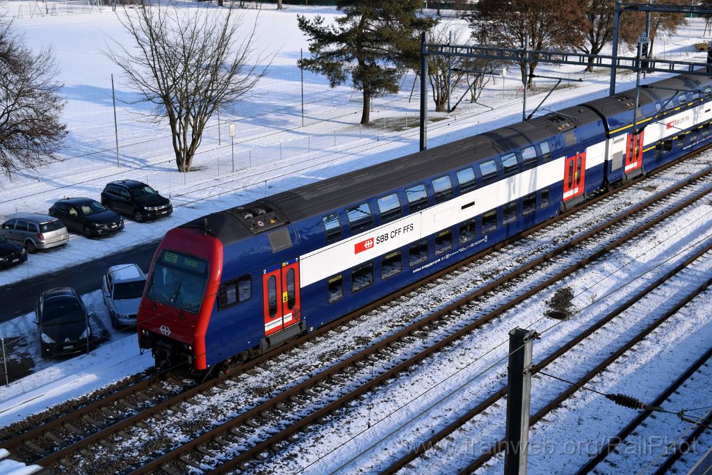 4327-0042-060117.jpg - SBB-CFF Bt 50 85 86-33 062-5 / Zürich-Mülligen (Hermetschloobrücke) 6.1.2017
