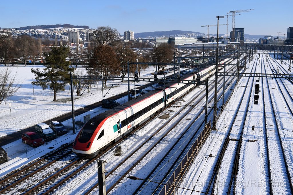 4328-0008-060117.jpg - SBB-CFF RABDe 500.038-5 "Arthur Honegger" / Zürich-Mülligen (Hermetschloobrücke) 6.1.2017