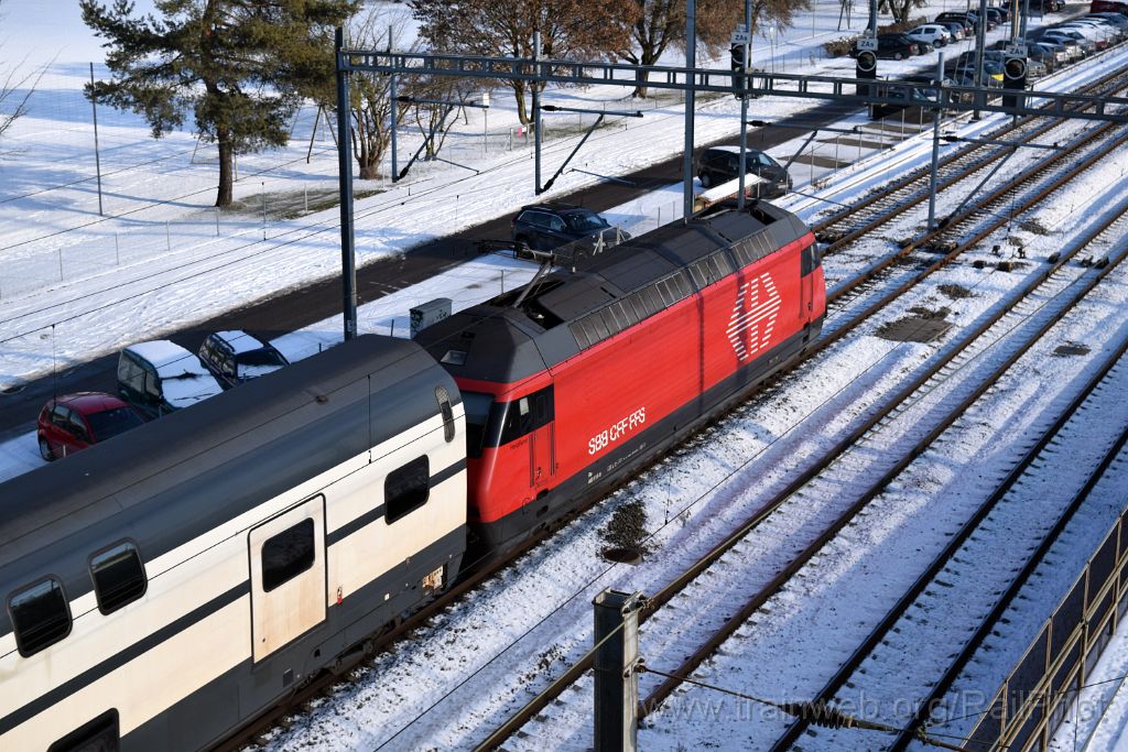 4329-0028-060117.jpg - SBB-CFF Re 460.115-9 "Heidiland" / Zürich-Mülligen (Hermetschloobrücke) 6.1.2017