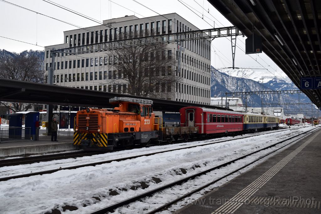 4343-0012-300117.jpg - RhB Gm 3/3 233 / Landquart 30.1.2017