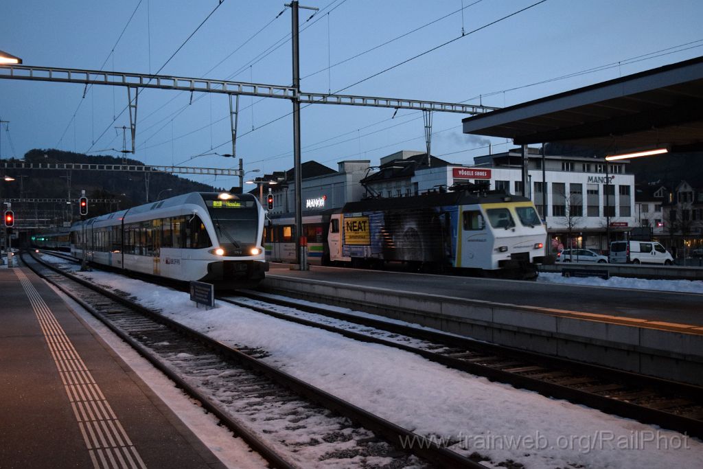 4349-0016-020217.jpg - SOB Re 446.018-4 "NEAT im Verkehrshaus" + Thurbo RABe 526.775-2 / Wattwil 2.2.2017