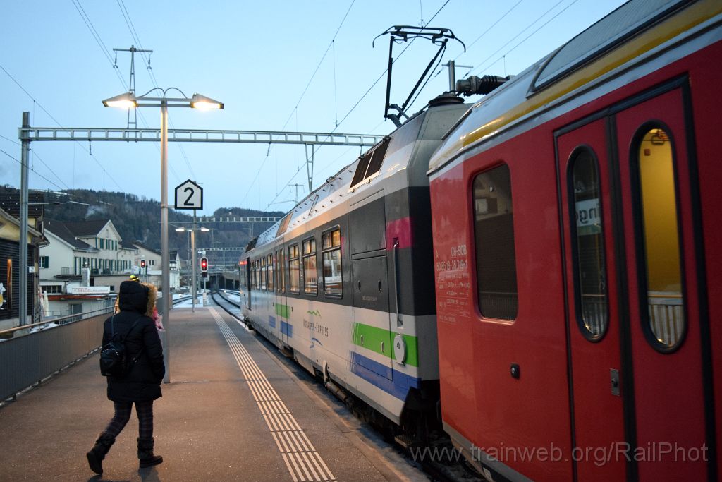 4349-0036-020217.jpg - SOB RBDe 561.084-5 / Wattwil 2.2.2017