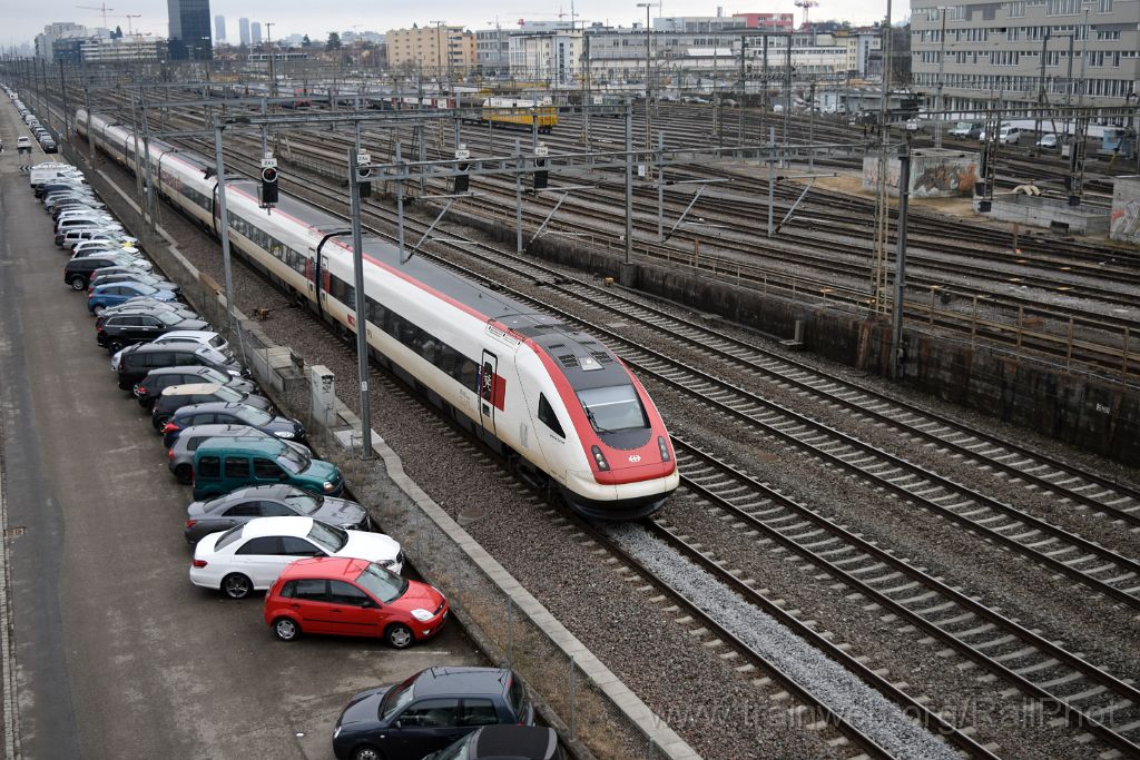 4351-0018-020217.jpg - SBB-CFF ICN RABDe 500.021 "Jeremias Gotthelf" / Zürich-Mülligen (Hermetschloobrücke) 2.2.2017