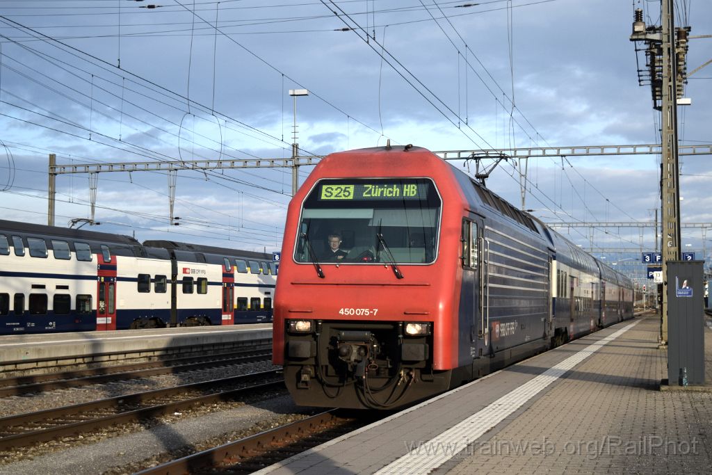 4362-0048-220217.jpg - SBB-CFF Re 450.075-7 "Ossingen" / Pfäffikon SZ 22.2.2017