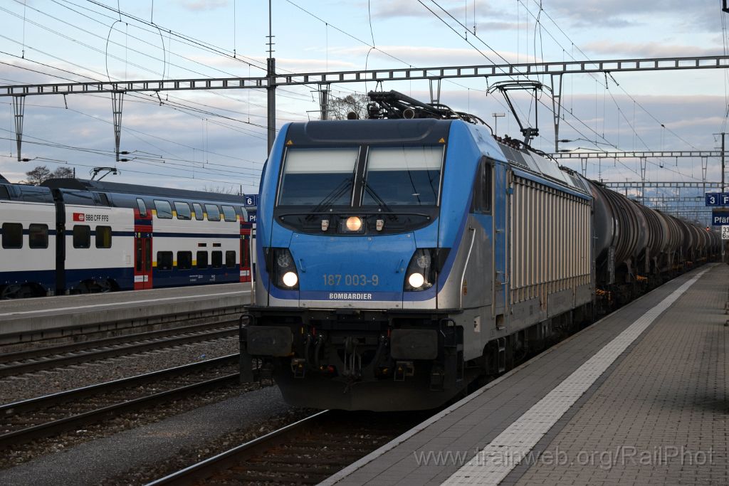 4365-0046-220217.jpg - Bombardier 187.003-9 / Pfäffikon SZ 22.2.2017