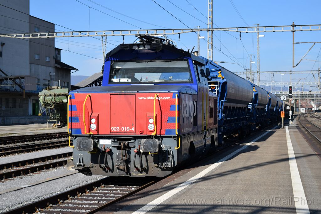 4373-0019-270217.jpg - SBB-CFF Eem 923.019-4 "La Berra" / Herzogenbuchsee 27.2.2017