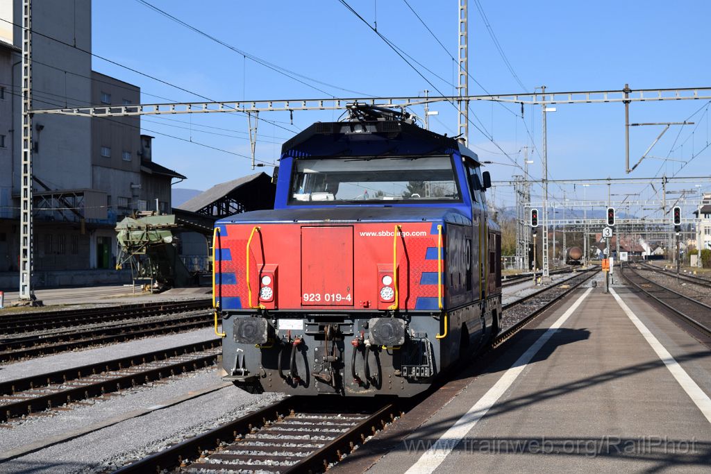 4373-0042-270217.jpg - SBB-CFF Eem 923.019-4 "La Berra" / Herzogenbuchsee 27.2.2017