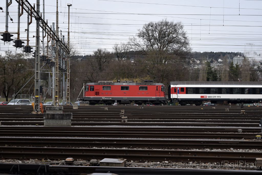 4378-0042-280217.jpg - SBB-CFF Re 4/4'' 11132 / Zürich-Mülligen 28.2.2017