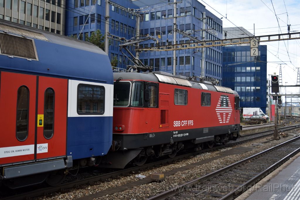 4381-0029-010317.jpg - SBB-CFF Re 420.220-6 / Zürich-Altstetten 1.3.2017