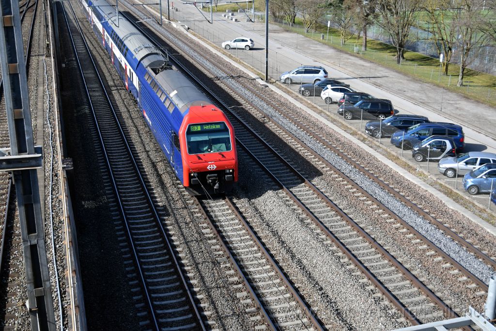 4383-0049-020317.jpg - SBB-CFF Re 450.017-9 "Bubikon" / Zürich-Mülligen (Hermetschloobrücke) 2.3.2017