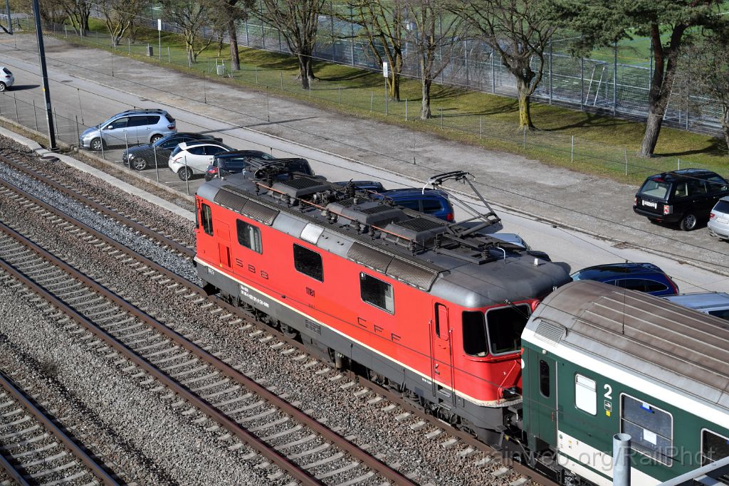 4386-0006-020317.jpg - SBB-CFF Re 4/4'' 11181 / Zürich-Mülligen (Hermetschloobrücke) 2.3.2017