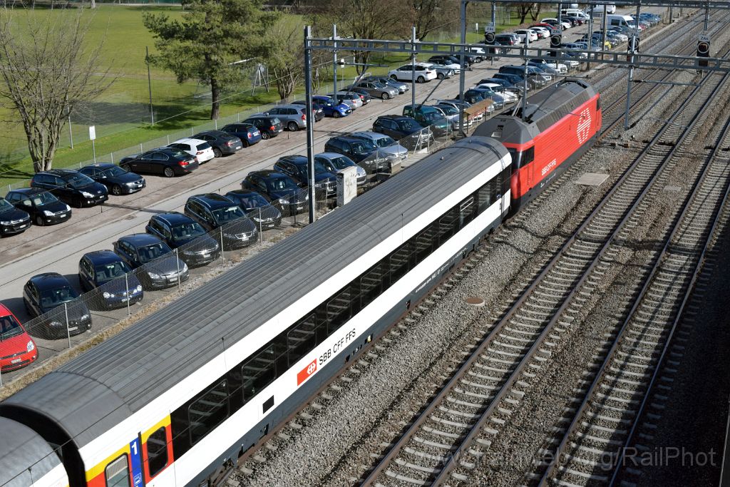 4388-0002-020317.jpg - SBB-CFF Re 460.087-0 "Säuliamt" / Zürich-Mülligen (Hermetschloobrücke) 2.3.2017