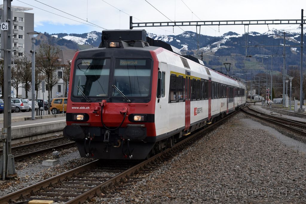 4392-0011-040317.jpg - SBB-CFF ABt 50 85 39-43 815-2 / Uznach 4.3.2017