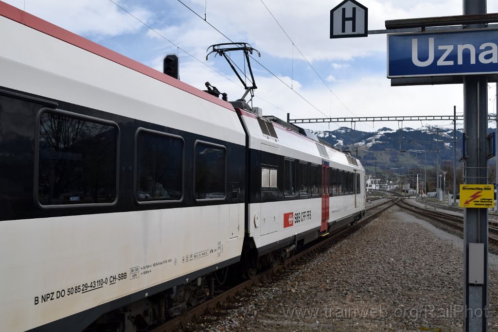 4392-0016-040317.jpg - SBB-CFF RBDe 560.301-4 / Uznach 4.3.2017