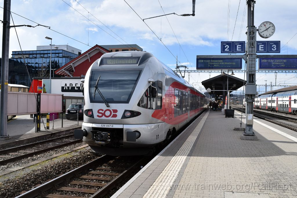 4392-0032-040317.jpg - SOB RABe 526.047-6 "Rossberg" / Pfäffikon SZ 4.3.2017