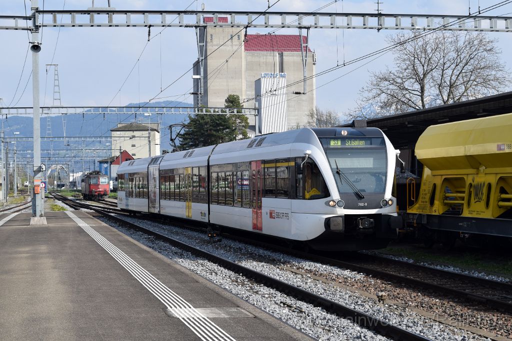 4395-0033-010417.jpg - Thurbo RABe 526.762-0 / St.Margrethen 1.4.2017