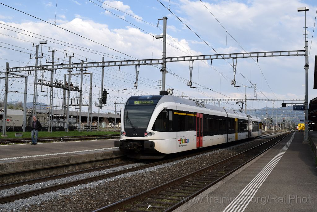 4398-0025-010417.jpg - Thurbo RABe 526.762-0 / St.Margrethen 1.4.2017