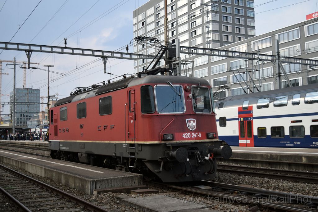 4401-0001-030417.jpg - SBB-CFF Re 4/4'' 11247 / Zürich-Altstetten 3.4.2017