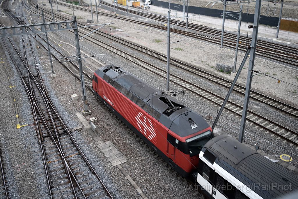 4408-0031-040417.jpg - SBB-CFF Re 460.076-3 "Leventina" / Zürich-Hardbrücke 4.4.2017