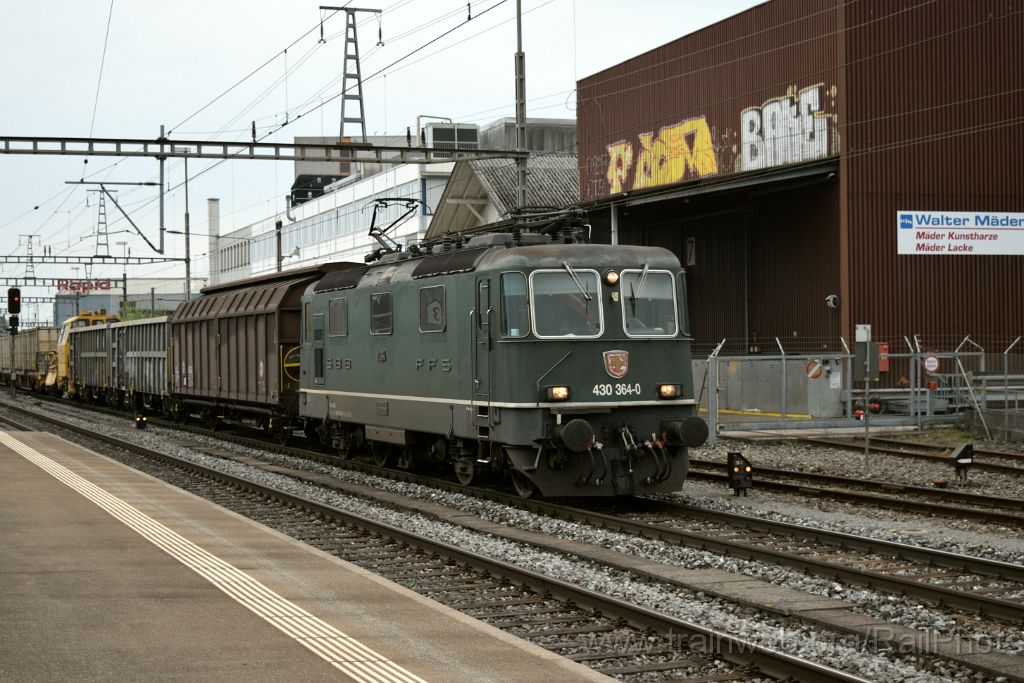 4416-0040-050417.jpg - SBB-CFF Re 4/4''' 11364 / Killwangen-Spreitenbach 5.4.2017