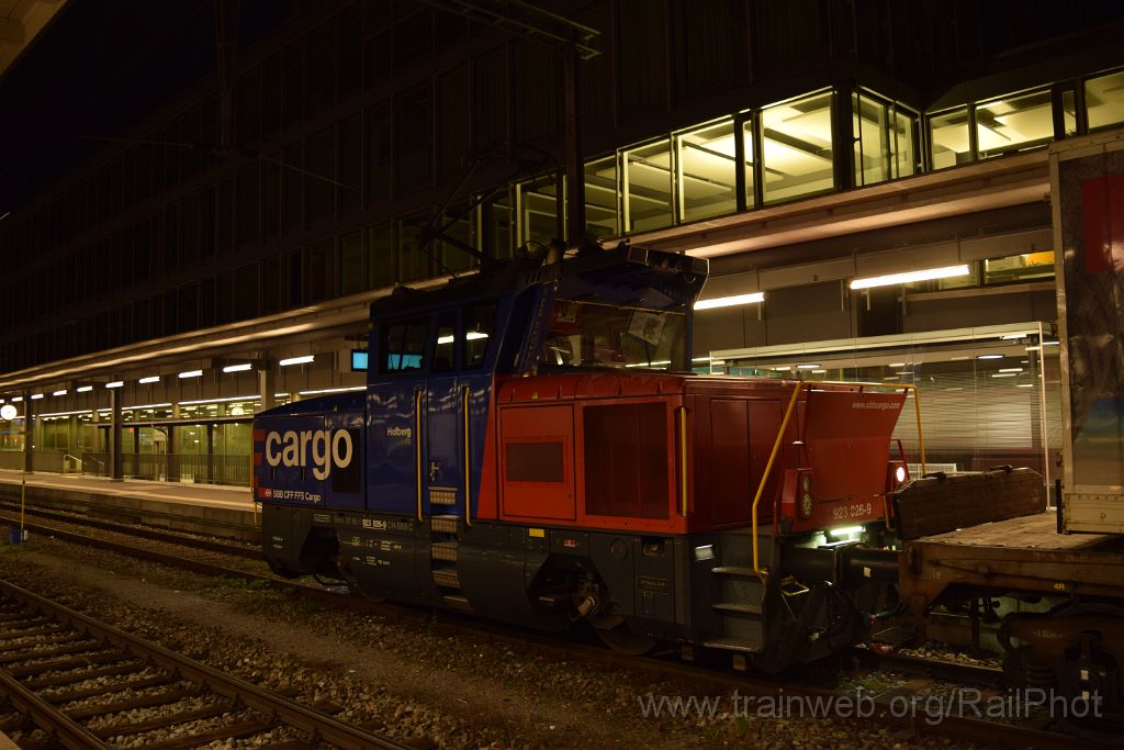 4418-0015-060417.jpg - SBB-CFF Eem 923.026-9 "Hofberg" / Wil 6.4.2017