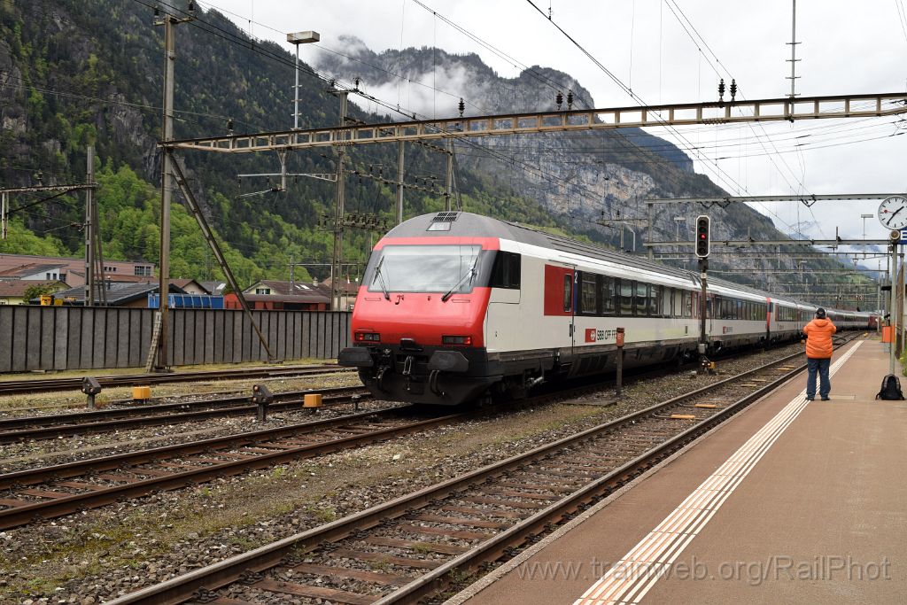 4422-0042-070517.jpg - SBB-CFF Bt (IC) 50 85 28-94 948-2 / Erstfeld 7.5.2017