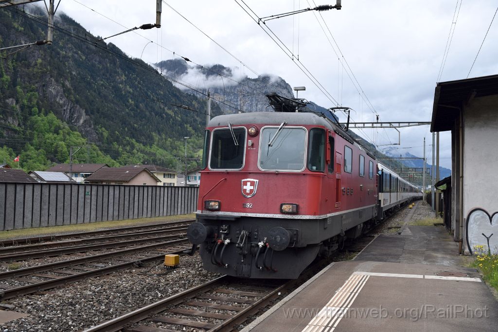 4423-0030-070517.jpg - SBB-CFF Re 4/4" 11192 / Erstfeld 7.5.2017
