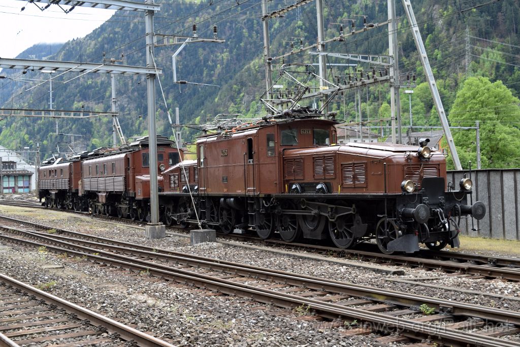 4425-0021-070517.jpg - SBB-CFF Be 4/6 12320 + Ce 6/8' 14201 + Ce 6/8" 14253 / Erstfeld 7.5.2017