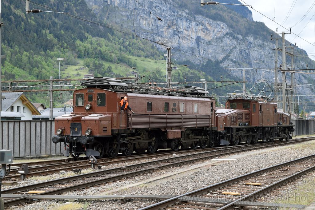 4429-0012-070517.jpg - SBB-CFF Ce 6/8' 14201 + Ce 6/8" 14253 / Erstfeld 7.5.2017