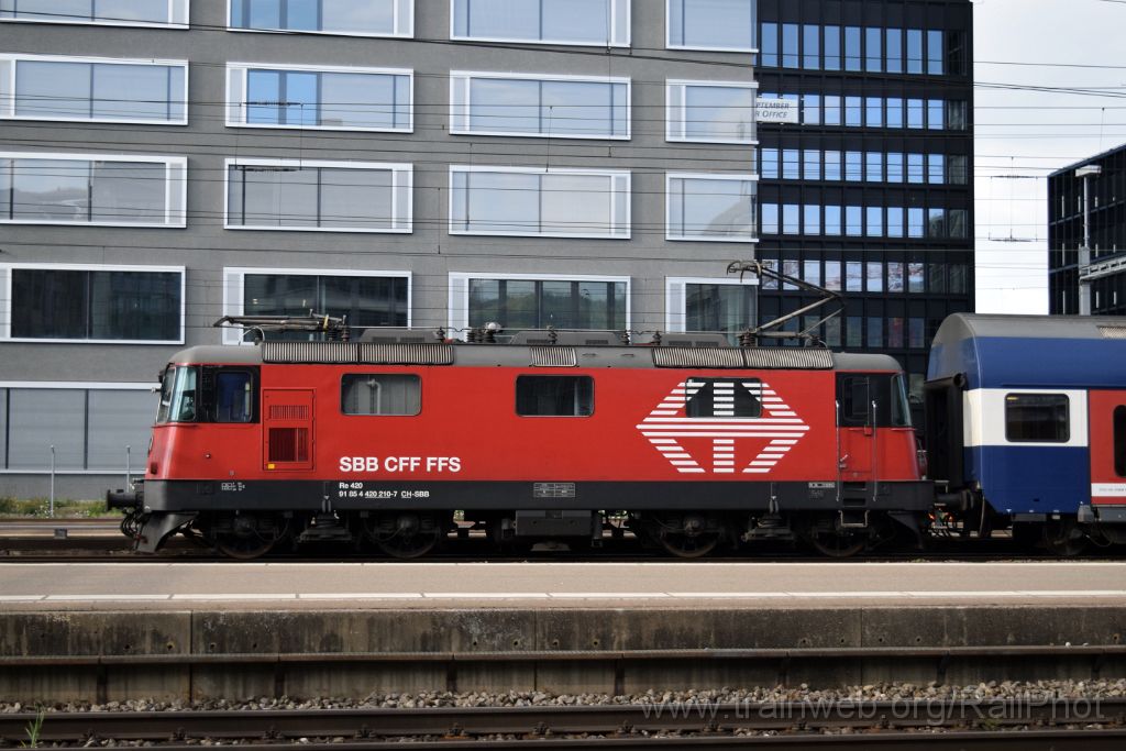 4432-0041-090517.jpg - SBB-CFF Re 420.210-7 / Zürich-Altstetten 9.5.2017