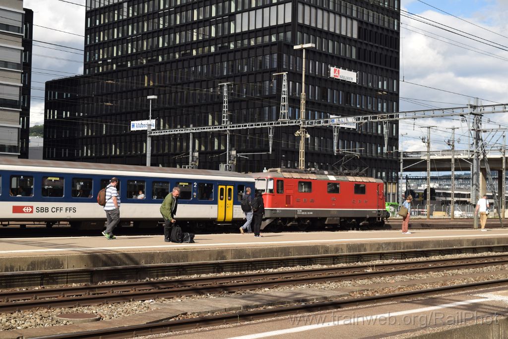 4494-0030-060617.jpg - SBB-CFF Re 4/4" 11147 / Zürich-Altstetten 6.6.2017