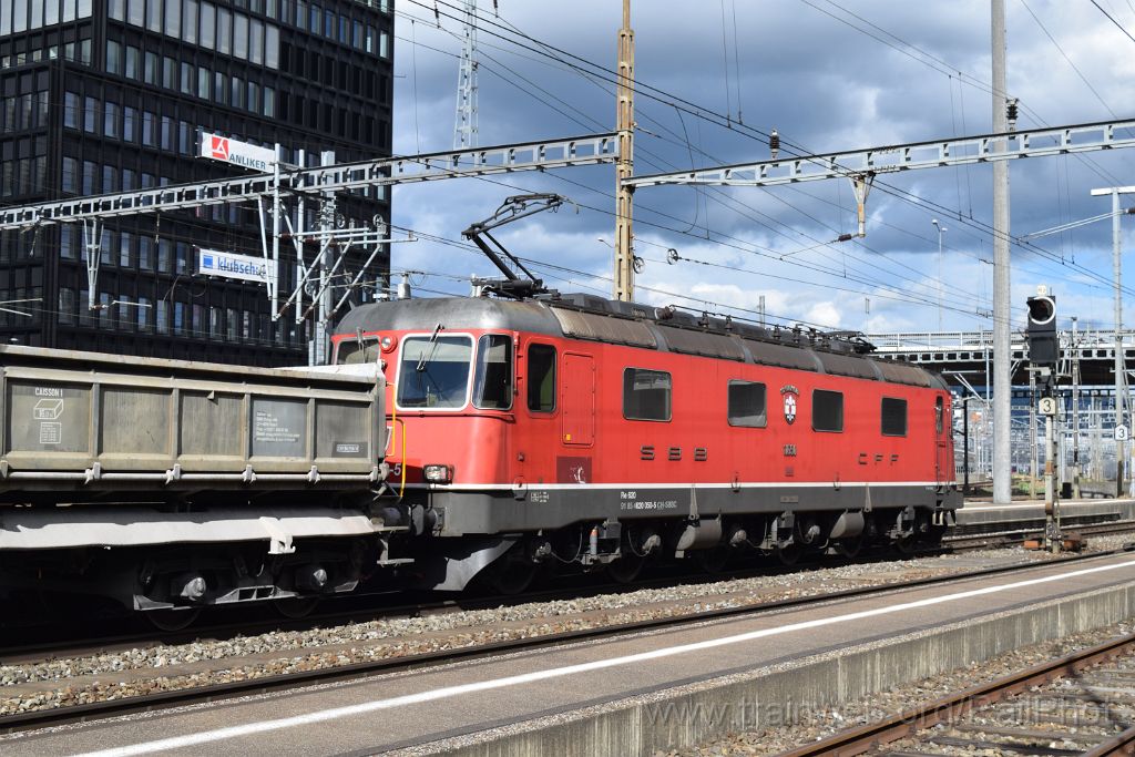 4495-0008-060617.jpg - SBB-CFF Re 6/6 11650 "Schönenwerd" / Zürich-Altstetten 6.6.2017
