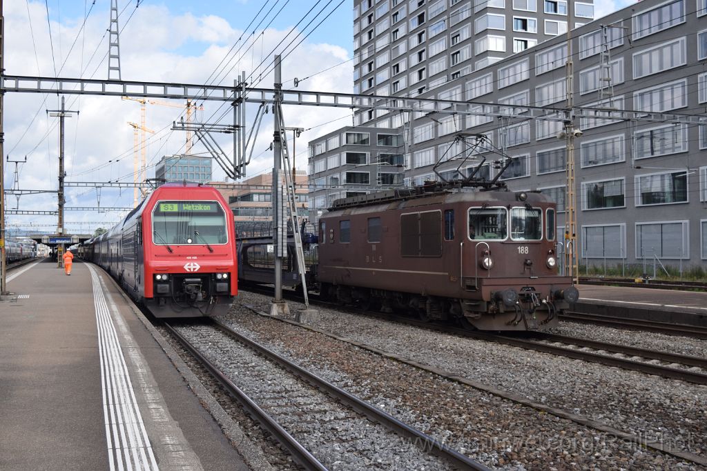 4503-0038-070617.jpg - BLS Re 4/4 188 "Naters" + SBB-CFF Re 450.102-9 "Wangen-Brütisellen" / Zürich-Altstetten 7.6.2017