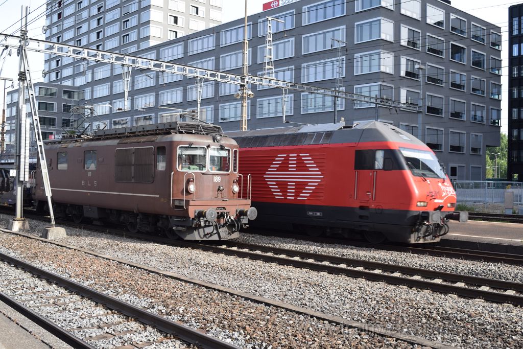 4510-0005-080617.jpg - BLS Re 4/4 189 "Niedergesteln" + SBB-CFF Re 460.098-7 "Balsberg" / Zürich-Altstetten 8.6.2017