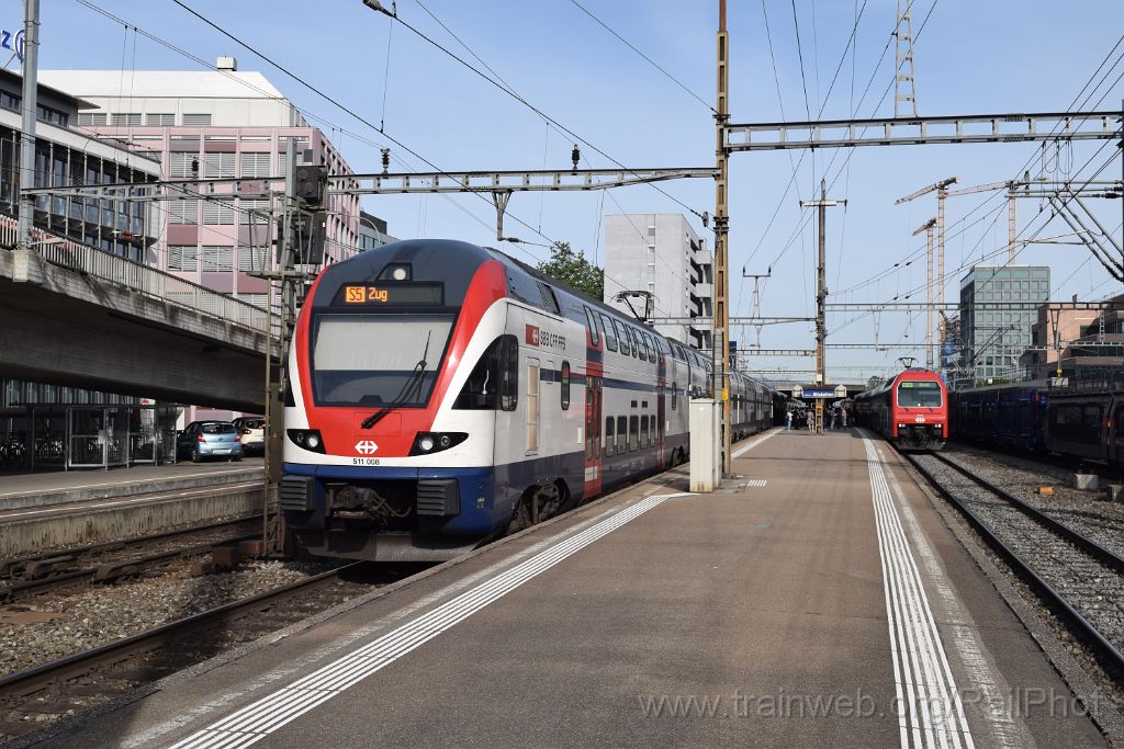 4510-0009-080617.jpg - SBB-CFF RABe 511.008 + Re 450.084-9 "Neftenbach" / Zürich-Altstetten 8.6.2017
