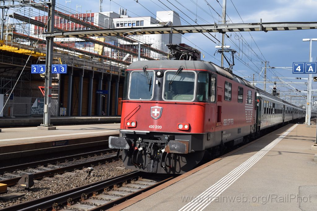 4525-0026-270617.jpg - SBB-CFF Re 420.220-6 / Aarau 27.6.2017