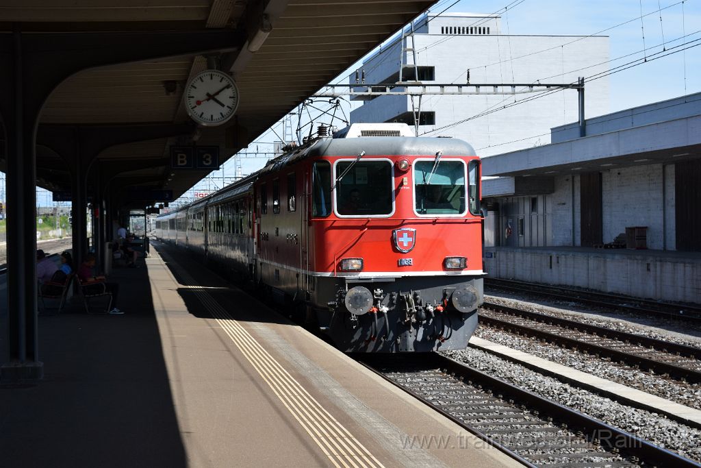 4536-0022-170717.jpg - SBB-CFF Re 4/4" 11138 / Killwangen-Spreitenbach 17.7.2017
