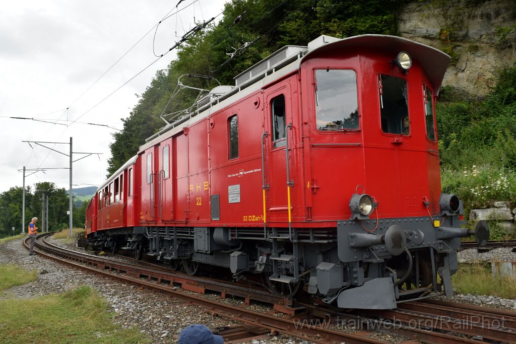 4592-0021-060817.jpg - RHB DZeh 2/4 22 / Wienacht-Tobel 6.8.2017