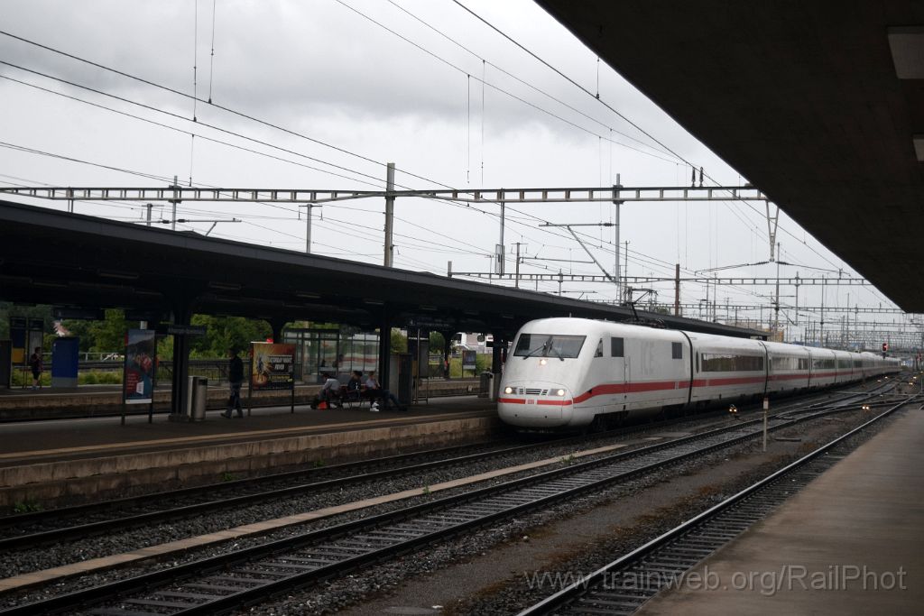 4600-0021-080817.jpg - DBAG ICE 401.076-5 / Killwangen-Spreitenbach 8.8.2017