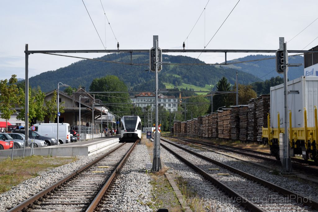 4604-0011-270817.jpg - Thurbo RABe 526.740-6 / Ebnat-Kappel 27.8.2017