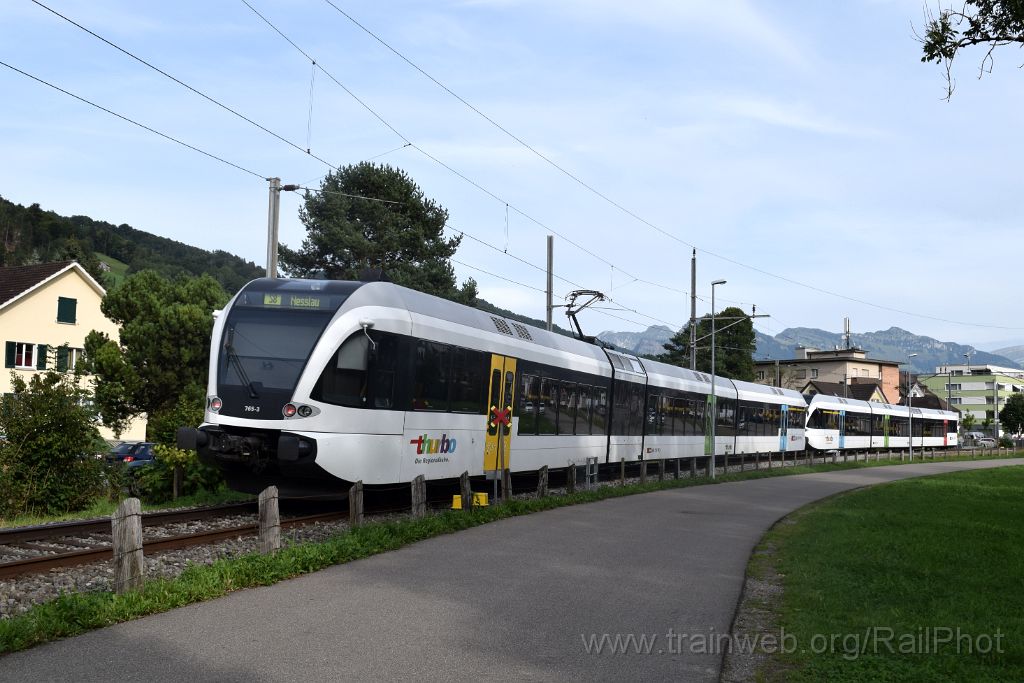 4604-0039-270817.jpg - Thurbo RABe 526.763-8 + RABe 526.765-3 / Ebnat-Kappel 27.8.2017