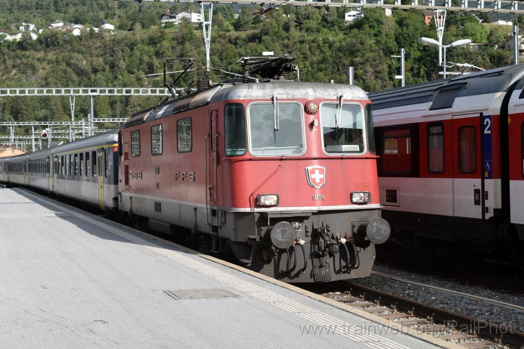 4618-0017-290817.jpg - SBB-CFF Re 4/4" 11198 / Brig 29.8.2017