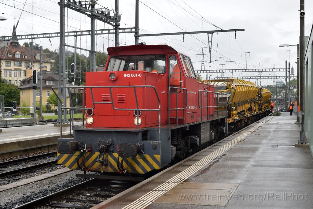 4621-0037-310817.jpg - SBB-CFF Am 842.001-0 / Schaffhausen 31.8.2017