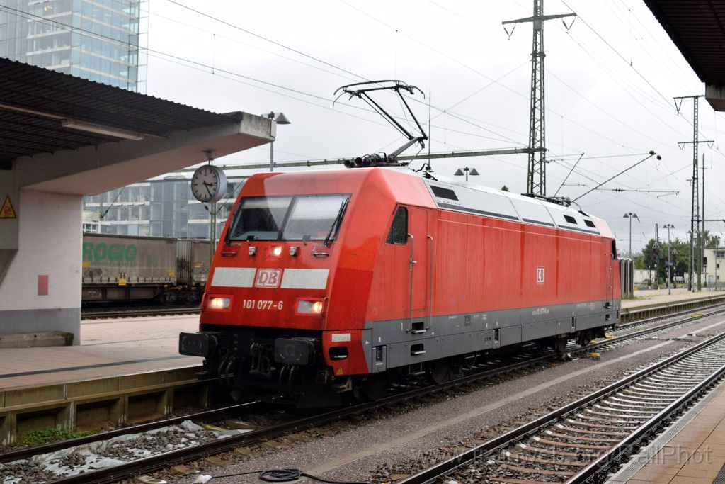 4624-0008-310817.jpg - DBAG 101.077-6 / Singen (Htw) 31.8.2017